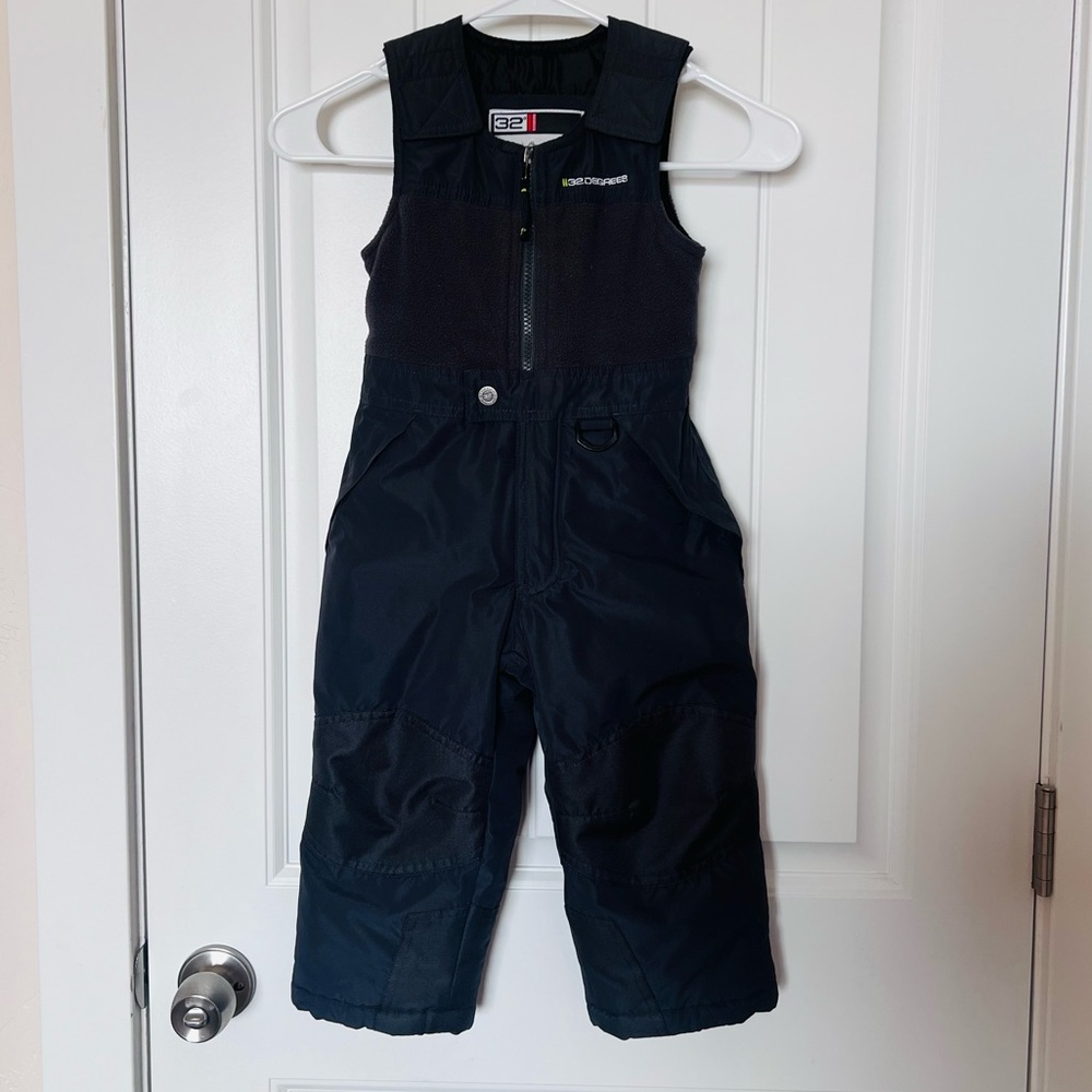 32 Degrees Kids Black snowsuit